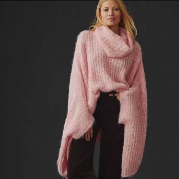NWT Anthropologie Funnel-Neck Poncho One Size Pink/Rose Handcrafted Fuzzy Knit - Picture 1 of 12